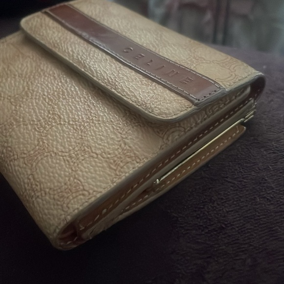 CELINE Macadem Tan Small wallet 🤎 - Picture 3 of 16